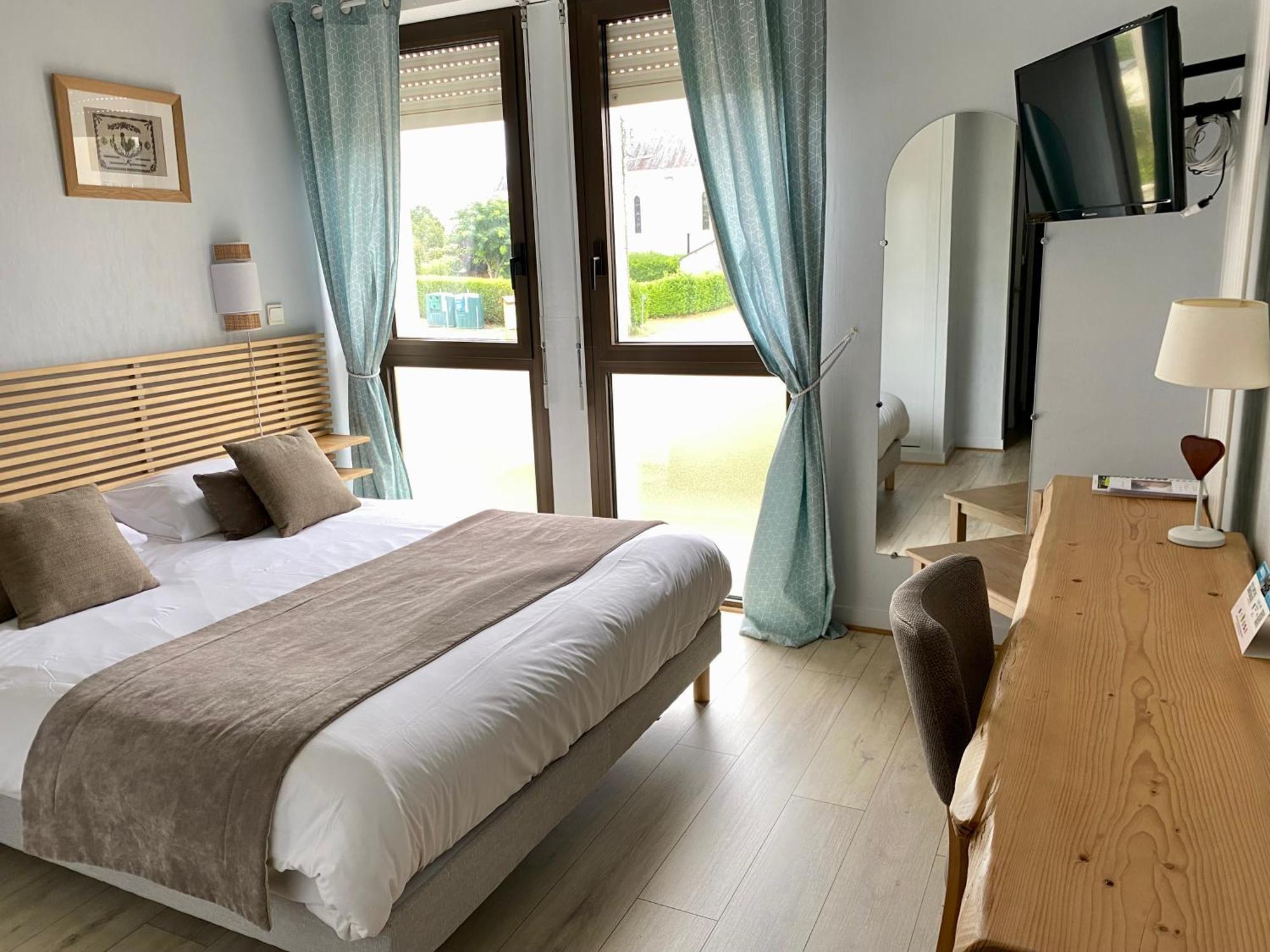 L'Orée Des Bois La Breille-les-Pins Exterior foto